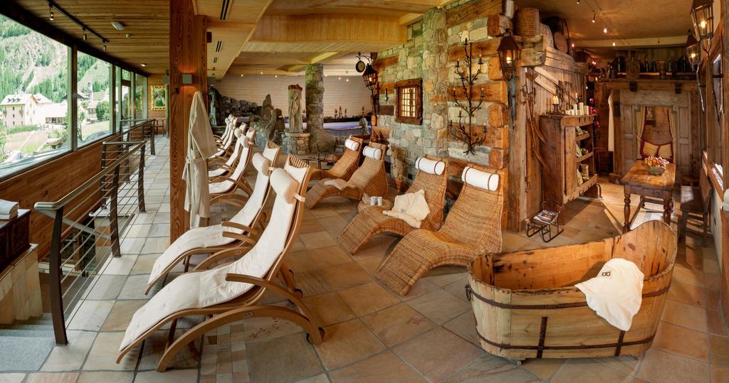 Bellevue Hotel&SPA Cogne Esterno foto