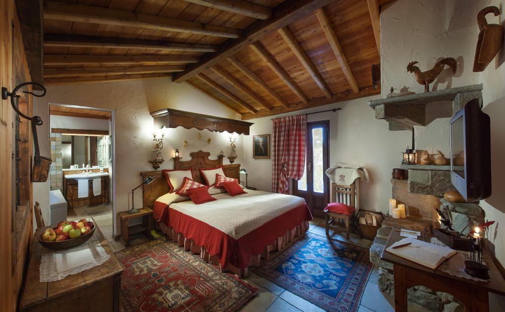 Bellevue Hotel&SPA Cogne Esterno foto